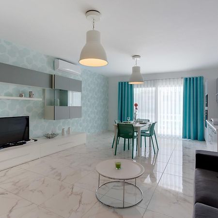Marvelous 2 Bedroom Apartment By The Sea كاورا المظهر الخارجي الصورة